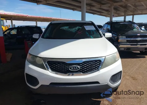 2013 Kia Sorento Lx z USA, uszkodzony, nr VIN 5XYKT3A18DG391360